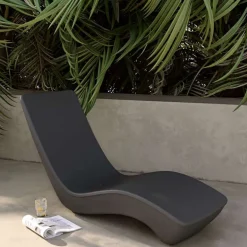 Outdoor Lounge Chair