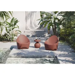 Outdoor Rounded-Base Side Table