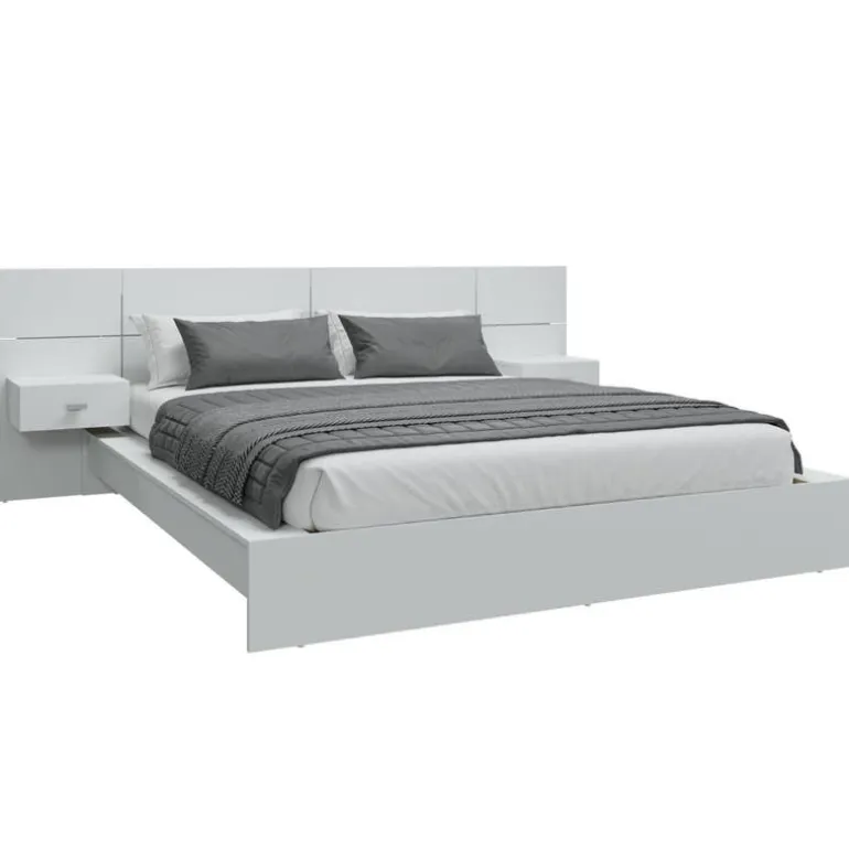 Queen Bed with Wall Units & Nightstands (60")