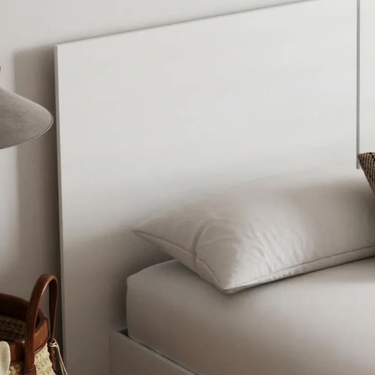 Queen Platform Bed with Headboard (60") - Nexera