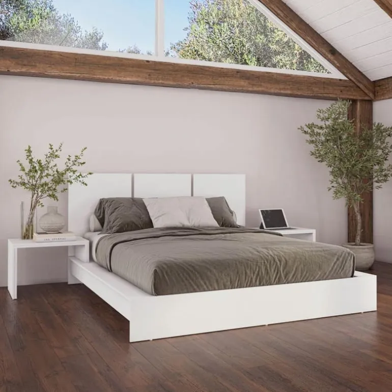 Queen Platform Bed with Integrated Bedside Tables (60")