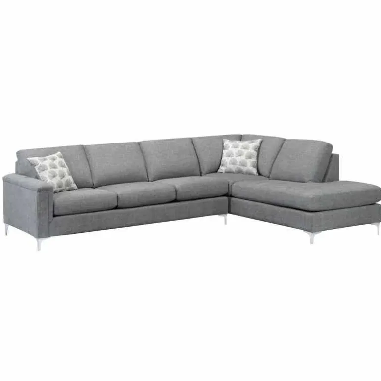 Sectional with Right-Side Chaise