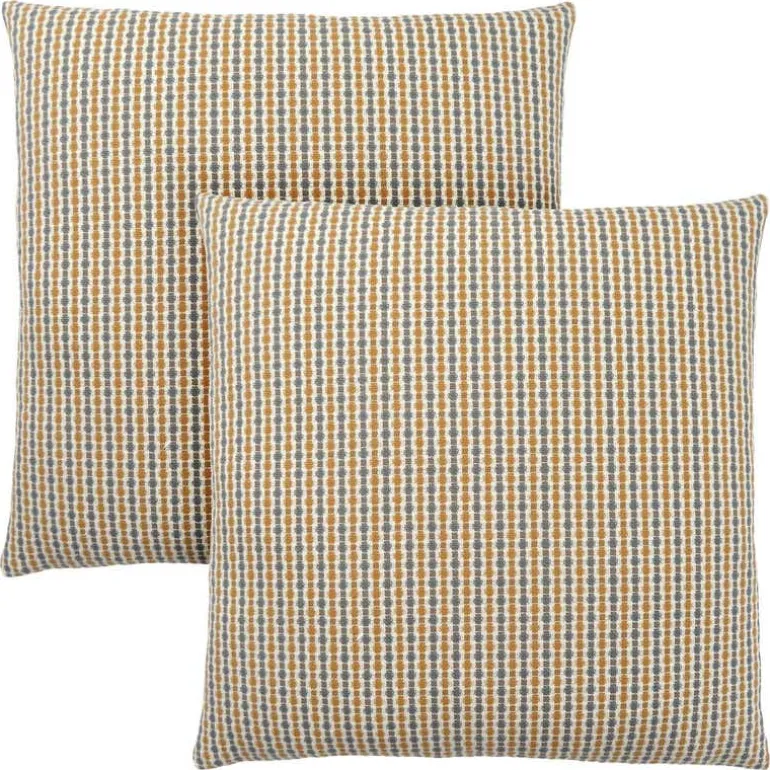 Set of 2 Accent Pillows 18"