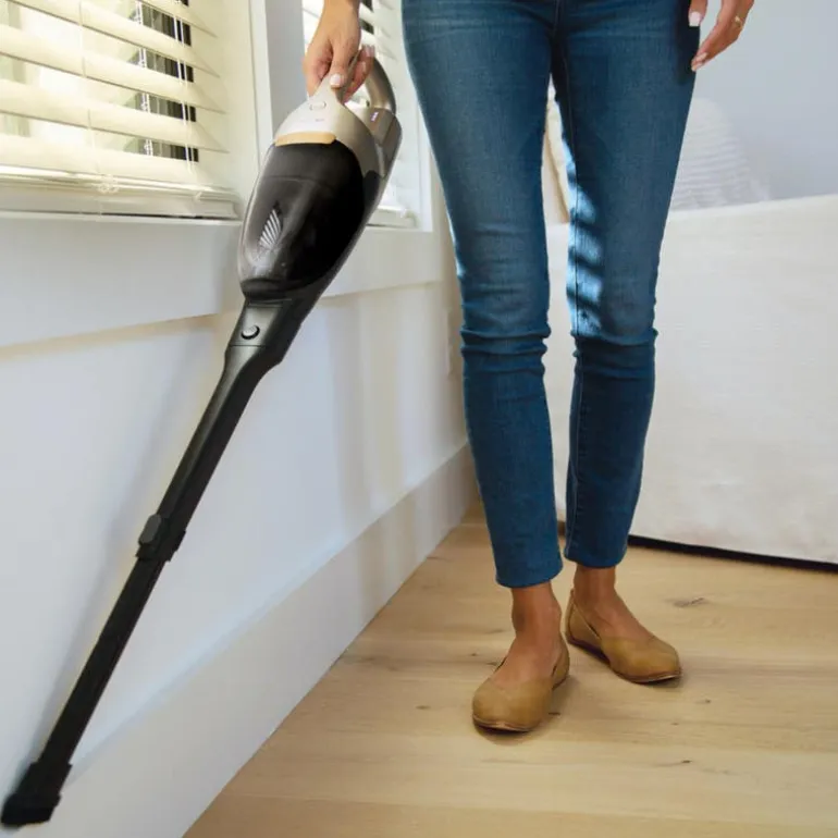 WellQ7 Cordless Hard Floor Vacuum - EHVS35H2AQ